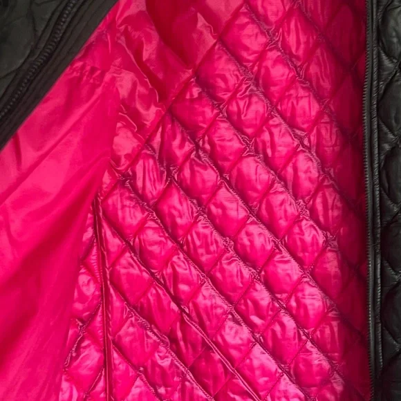 Northface jacket like new. - Picture 3 of 3